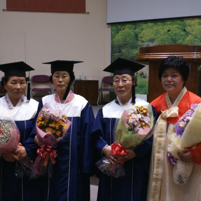 2009년 경로대학 졸업식 사진 40