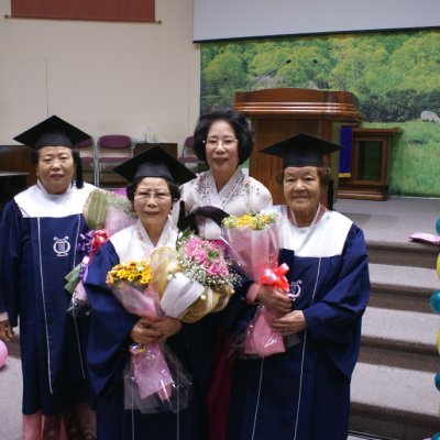 2009년 경로대학 졸업식 사진 77