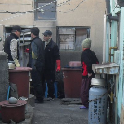 사랑의 연탄 나눔 사진 2