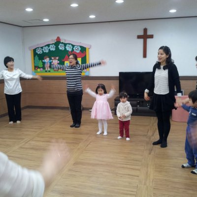 유아부 활동 (4~5월) 사진 30