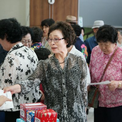 창립 62주년 선물나눔행사 사진 5
