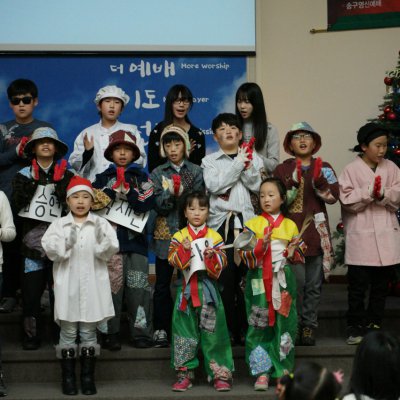 2015 교회학교 성탄축하발표회 사진 133