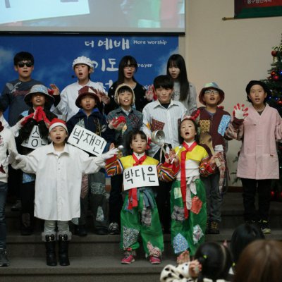 2015 교회학교 성탄축하발표회 사진 134