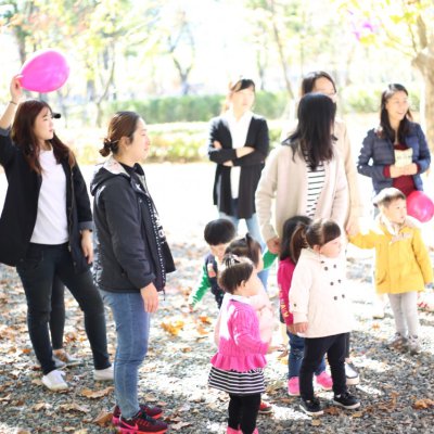 유아부 야외예배 사진 70