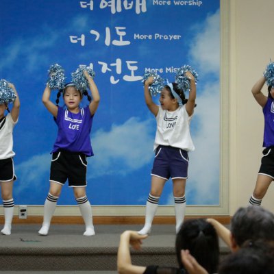 교회창립 64주년 기념 음악회 사진 26