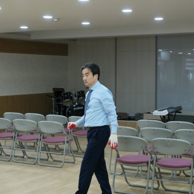 옛 성전에서의 마지막 예배 사진 30
