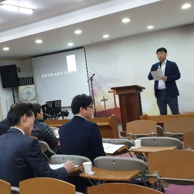 옛 성전에서의 마지막 예배 사진 183
