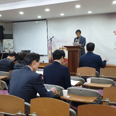 옛 성전에서의 마지막 예배 사진 184