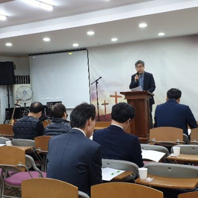 옛 성전에서의 마지막 예배 사진 185